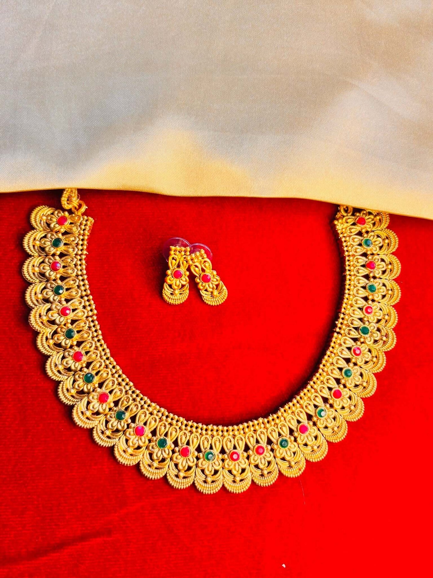 Peacock fan style antique necklace set with ruby and green stones