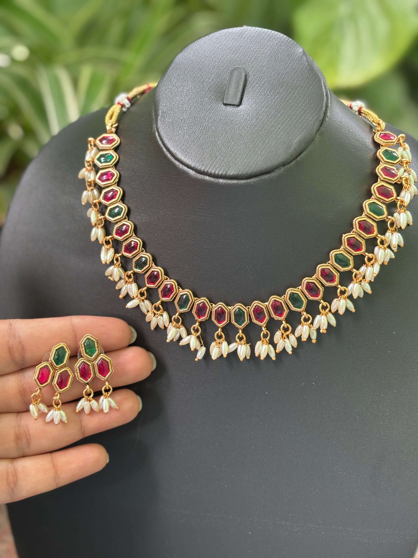 Kundan Choker Necklace with Pearl Drops